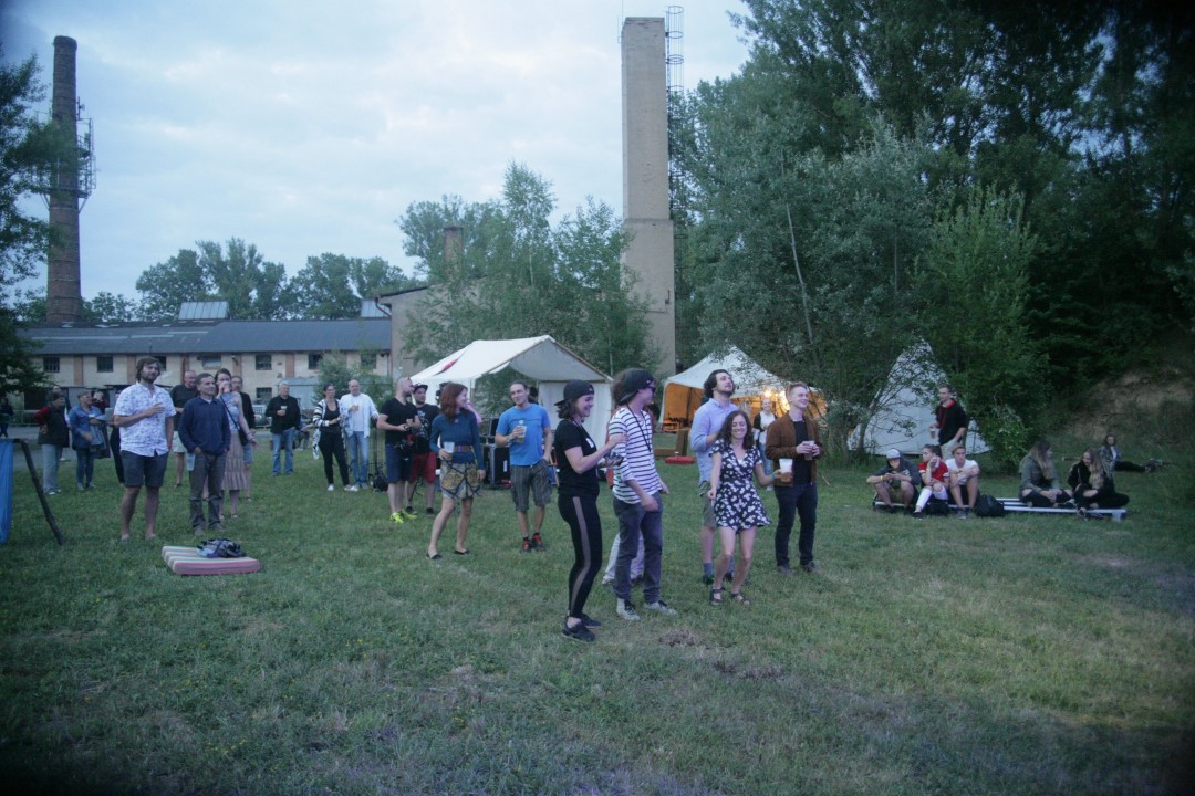 Studentský festival Deziluze od pátku rozpohybuje areál bývalé cihelny v Novém Brázdimu