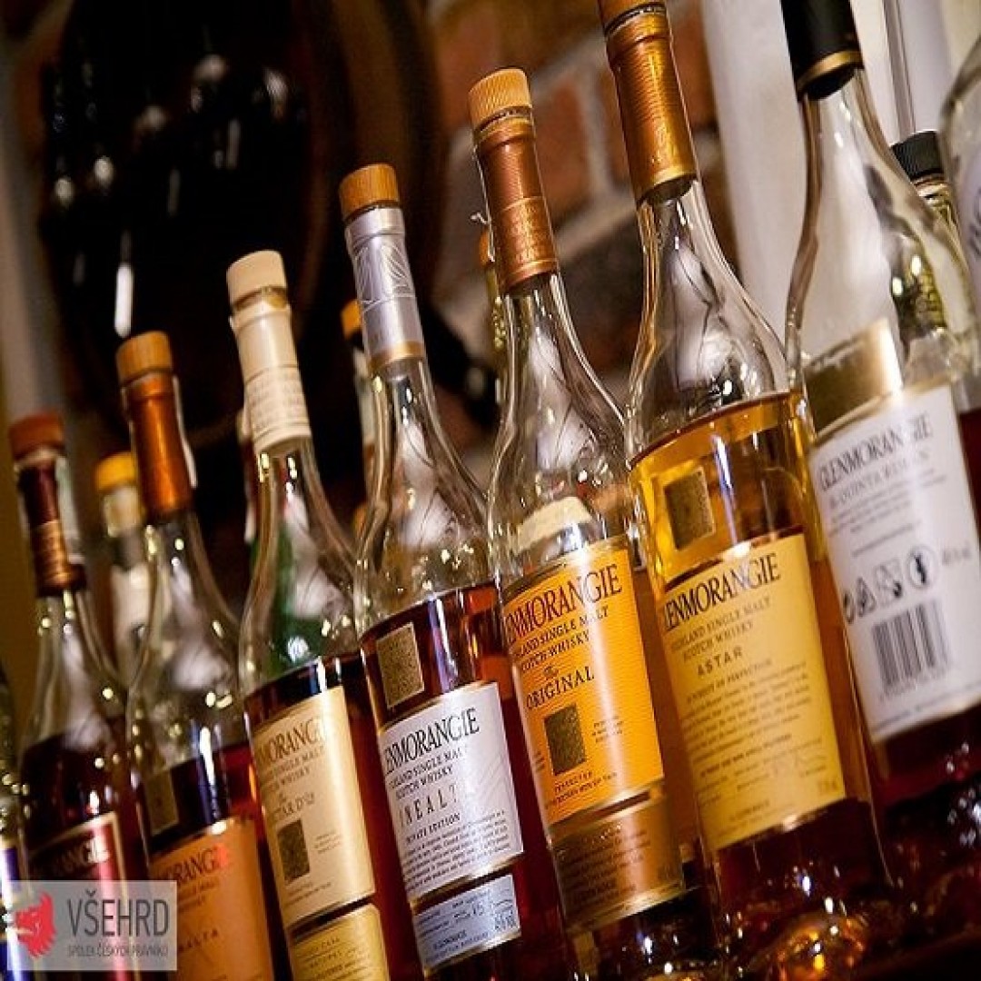 29. 11. 2011 - ŘÍZENÁ DEGUSTACE PREMIOVÝCH WHISKY